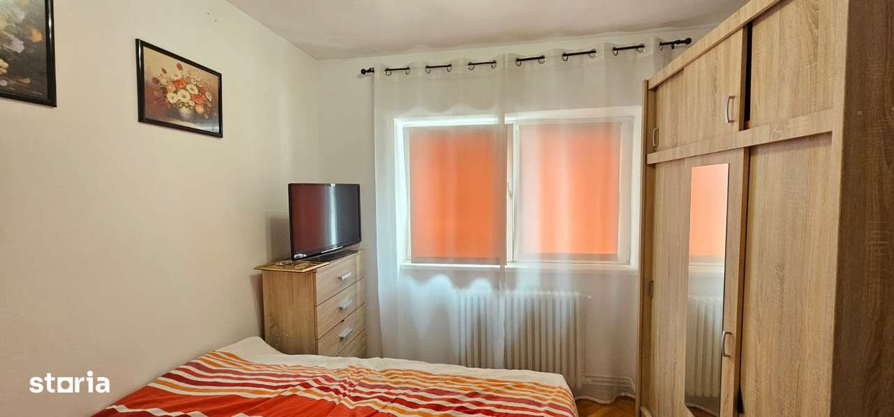 Vand apartament 3 camere,confort 1, decomandat, Str.Siretului-5