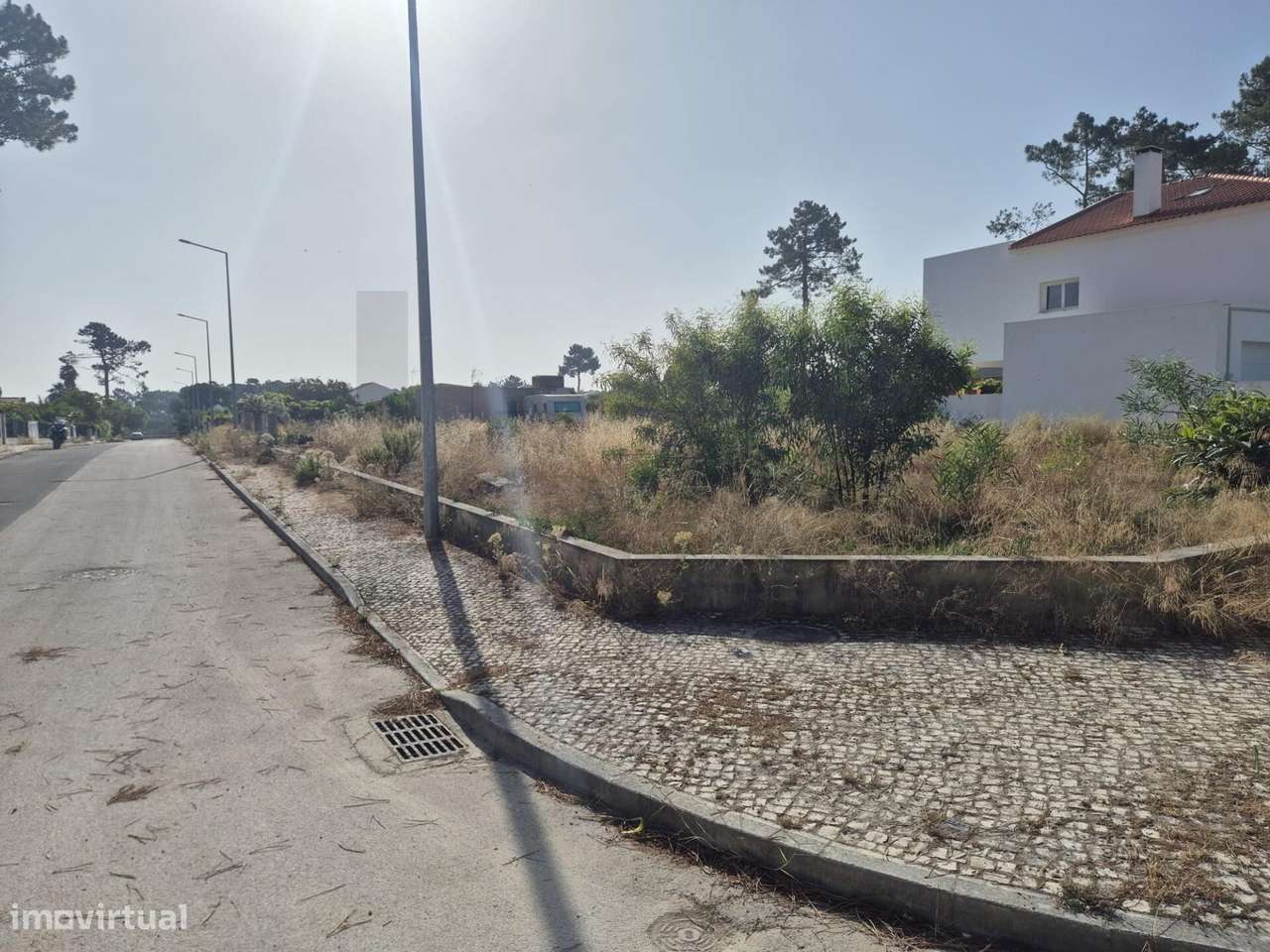 Lote com 601m2 c/ Furo e Anexos - Sesimbra - Lagoa Albufeira - Grande imagem: 4/10