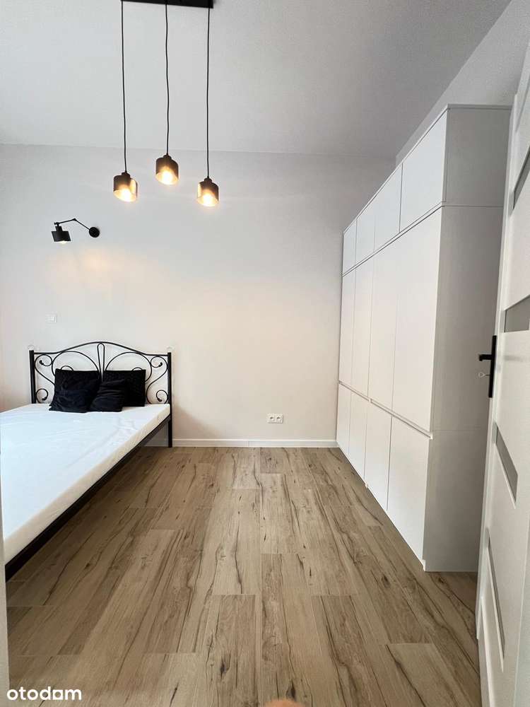 Ekskluzywny apartament z balkonem w centrum - Pełny obrazek: 4/6