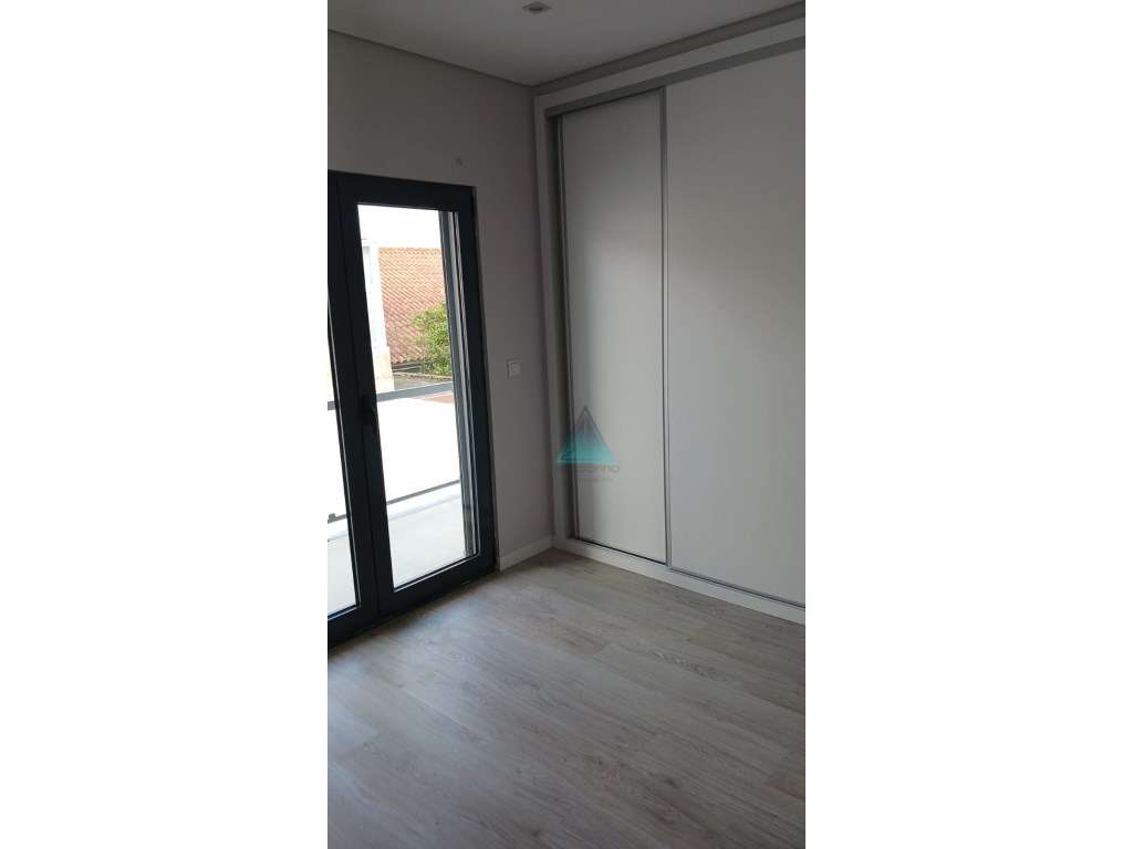 Moradia Geminada Quinta do Conde-17