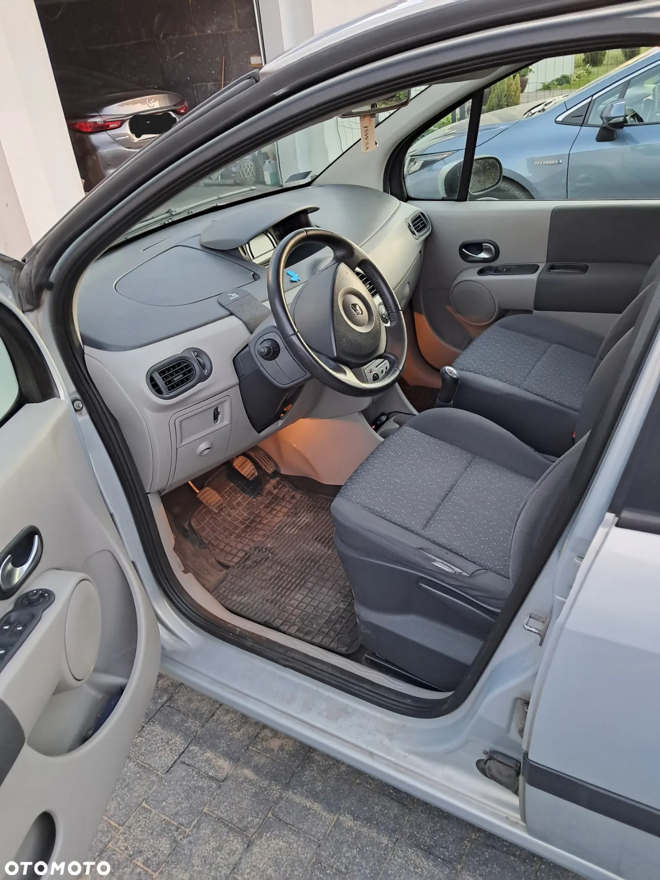 Renault Modus 1.6 Luxe Privilege - 15