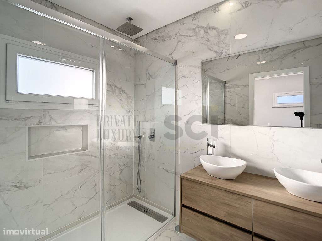 Moradia T3 Independente Térrea em Azeitão Garagem Piscina-38