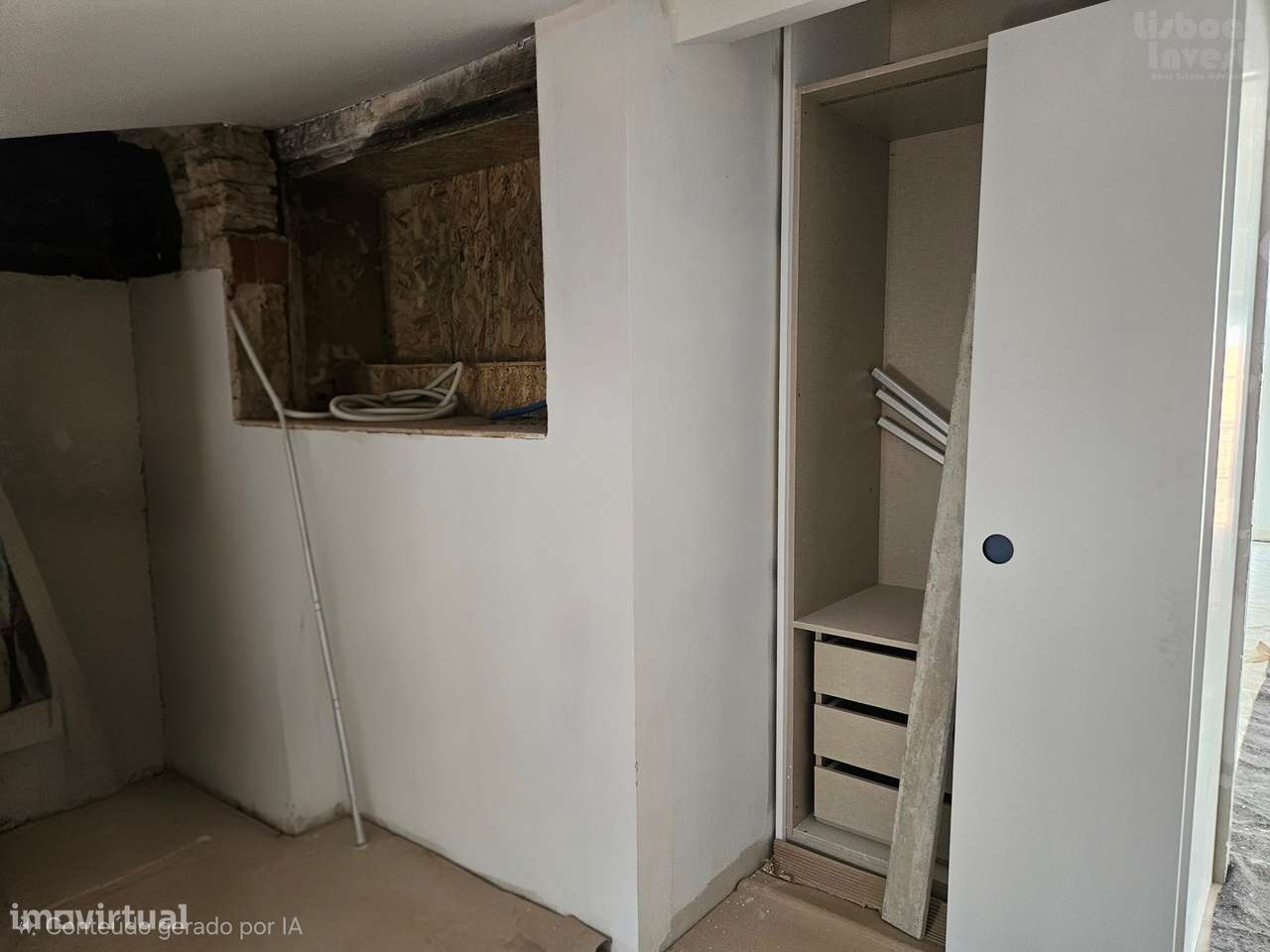 Vendo T2  remodelado em predio totalmente remodelado Terraço vista Rio-17