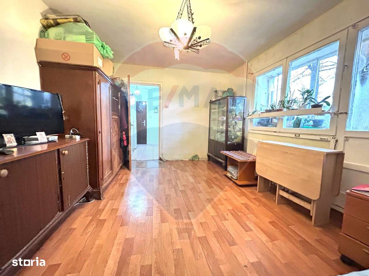 Apartament sector 4 - Piata Covasna-0