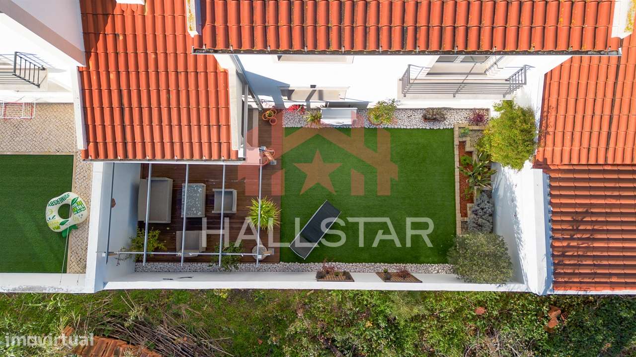 Moradia T4 / Jardim e Garagem / Cela-13