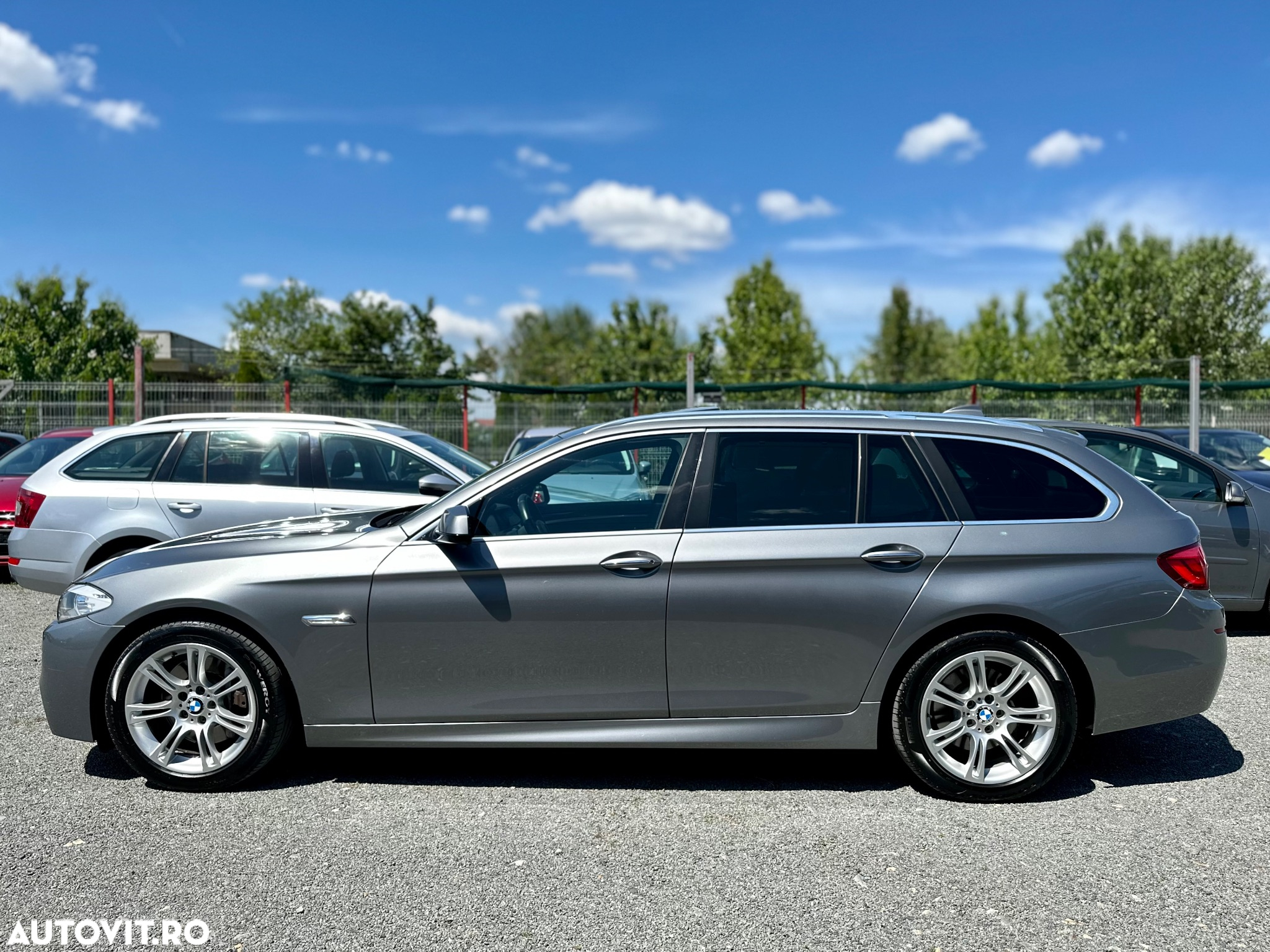 BMW Seria 5 530d Touring Blue Performance Sport-Aut. - 4