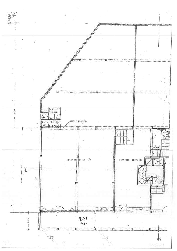 Venda | Loja de 670 m2 | 15 m de fachada | Garagem-42