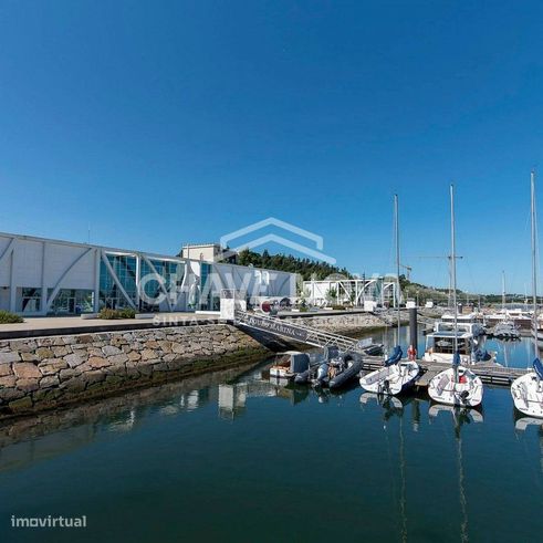 Moradia T3 com 3 pisos na Afurada c/ 3 suítes a 450m da DOURO MARINA-19