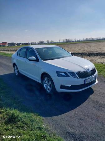 Skoda Octavia 2.0 TDI Ambition - 2