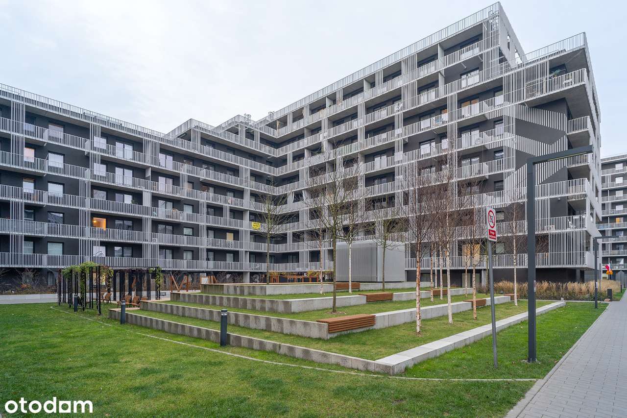 Cztery Pokoje w Nowoczesnym Budynku z 2022 roku! Dwa Balkony! Garaż!-16