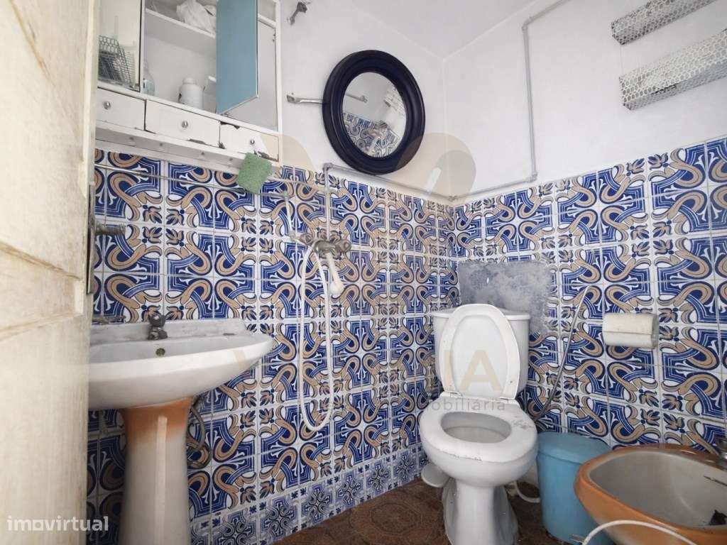 Casa Antiga T3 para Restauro | Facha - Ponte de Lima-17