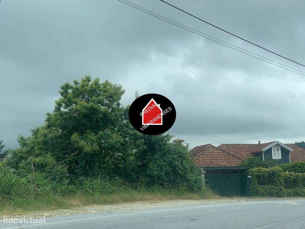 3 Casas + terrenos em Infantas-7