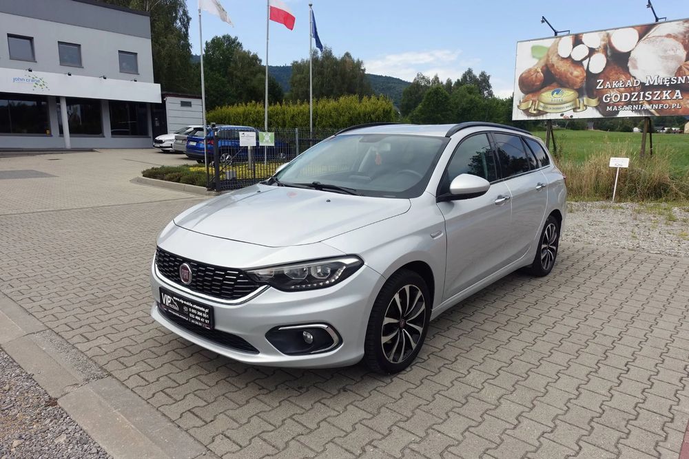 Fiat Tipo II (2016-) 1.6 MultiJet DCT Lounge 2017