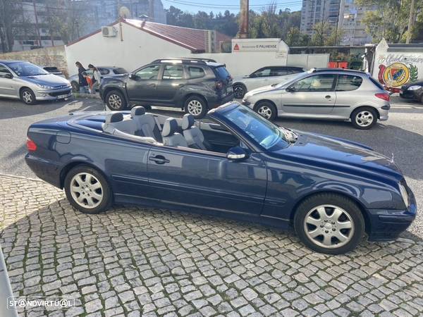 Mercedes-Benz CLK 230 - 15