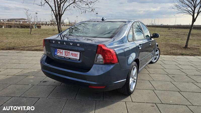 Volvo S40 - 4