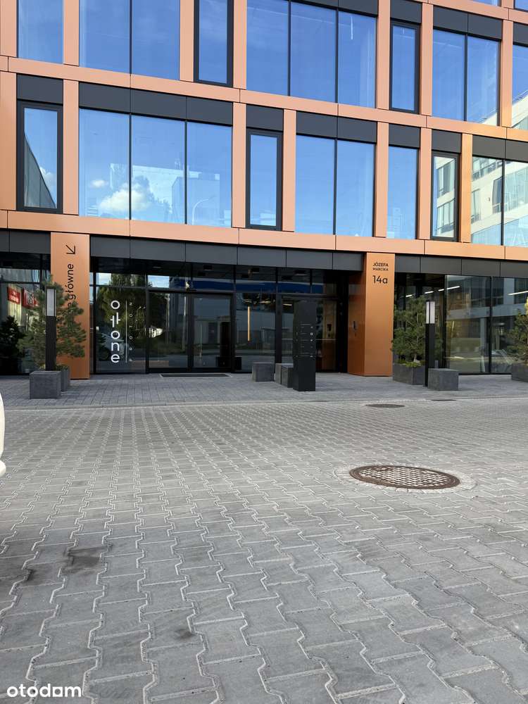Nowoczesny lokal biurowy z parkingiem-2