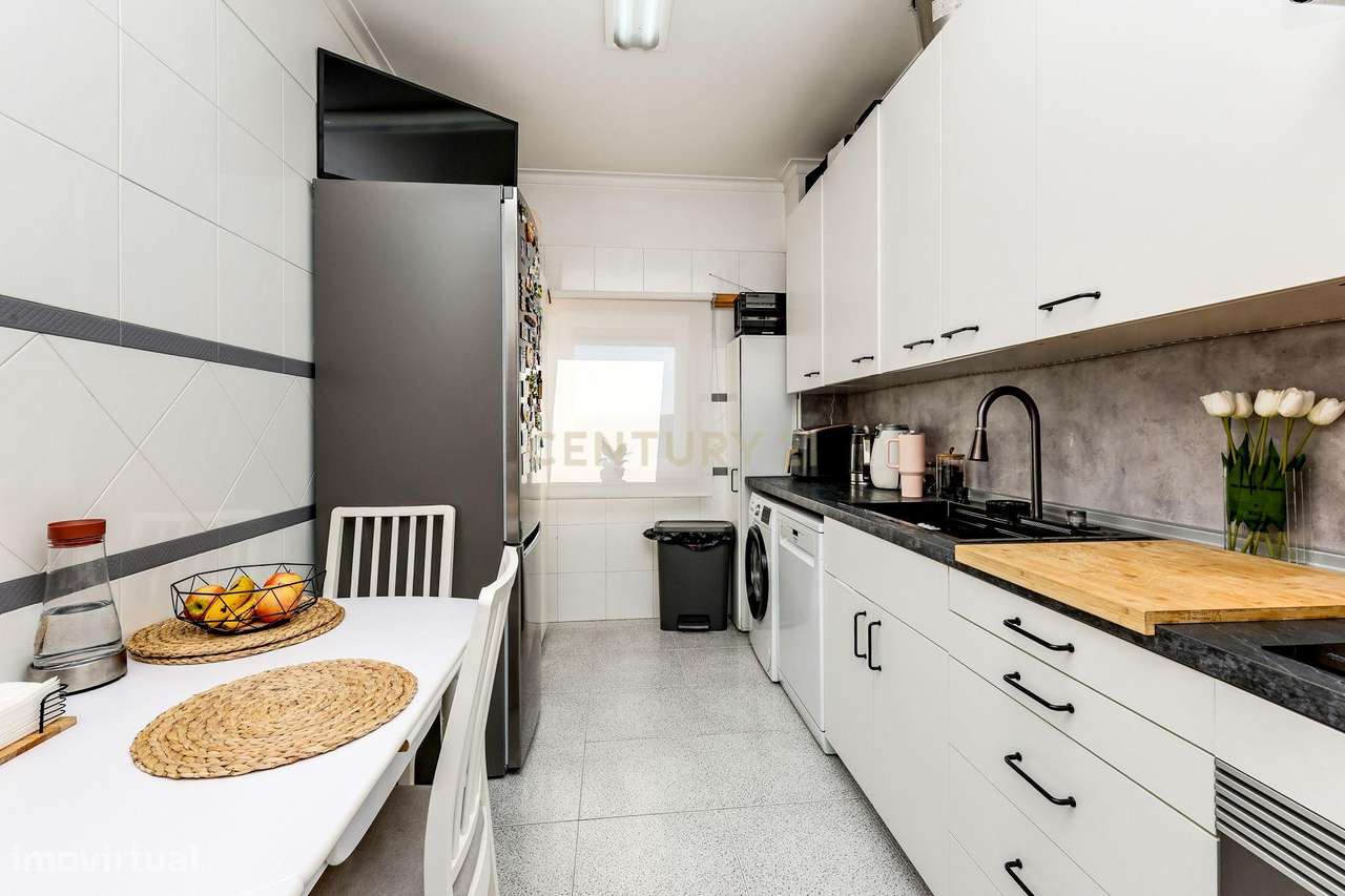 T3 Espaçoso à Venda em São João da Talha – Rua Palmira Bastos - Grande imagem: 5/25