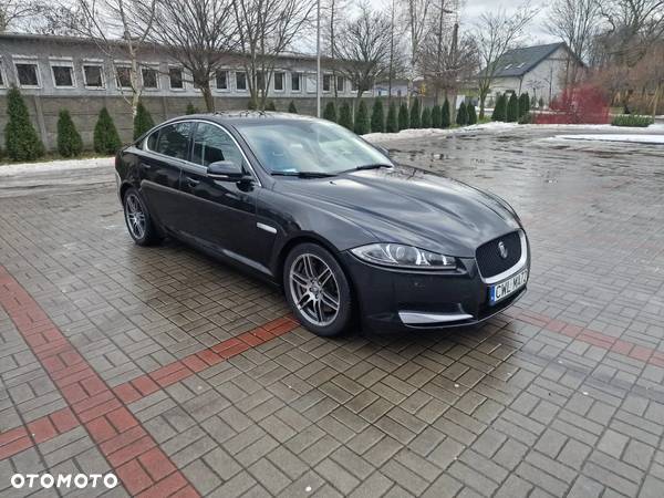 Jaguar XF - 1