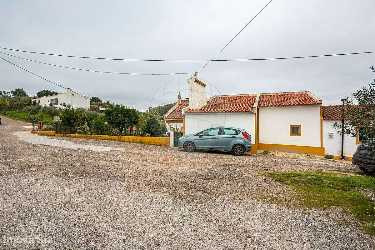 Moradia T2 para venda - Grande imagem: 3/50