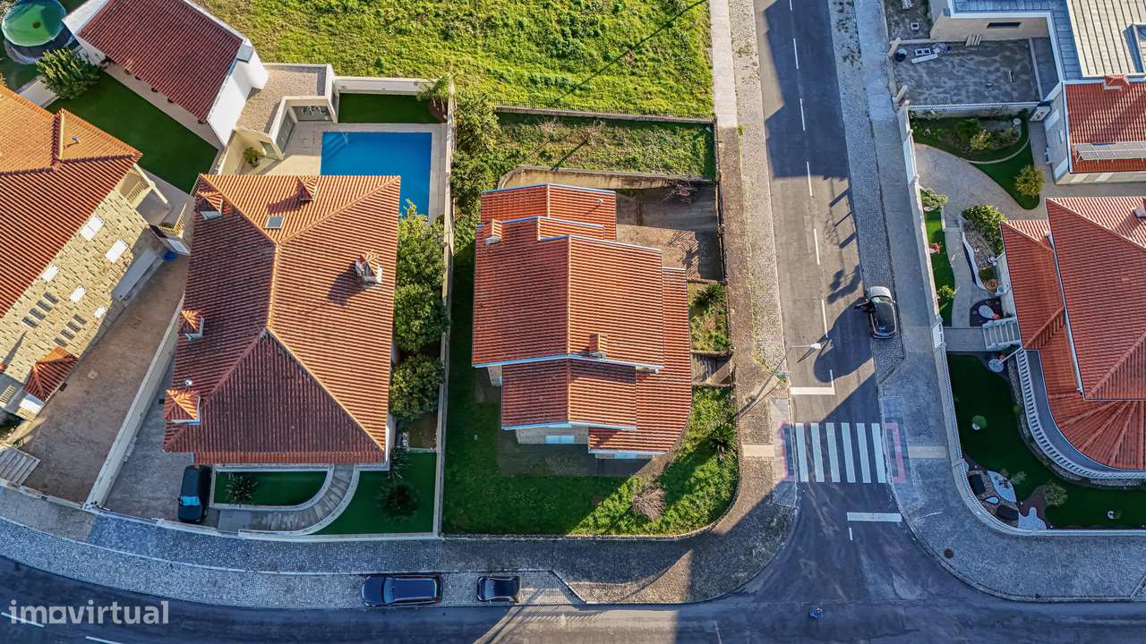 Moradia independente no centro de Alpendurada-32