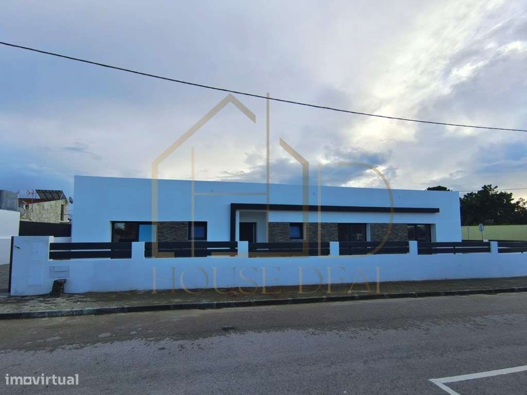 ESPLÊNDIDA! Moradia Isolada T3 com Garagem e Piscina. Quinta do Anjo - Grande imagem: 4/44