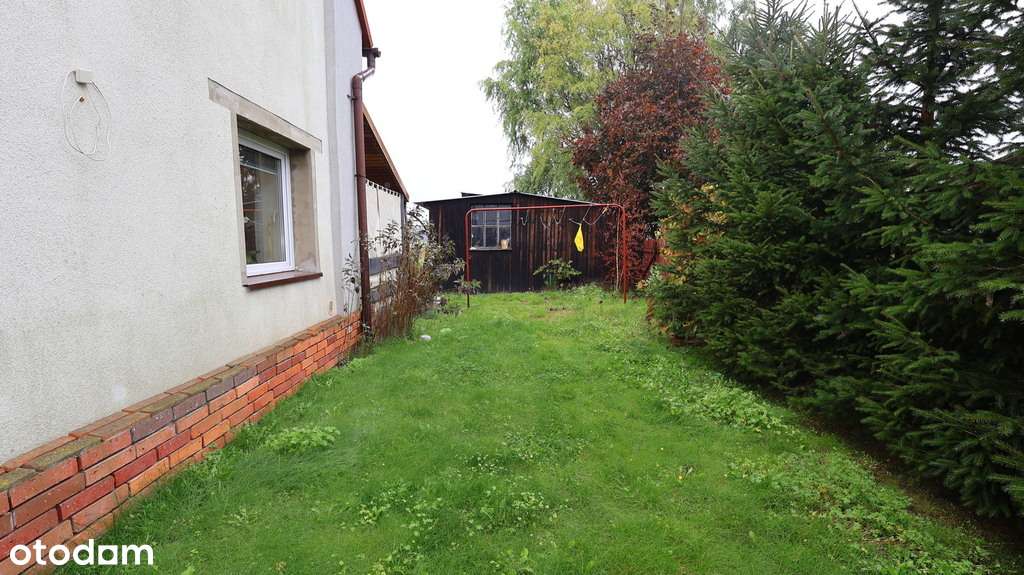 Wolnostojący dom z 19-arową działką-18