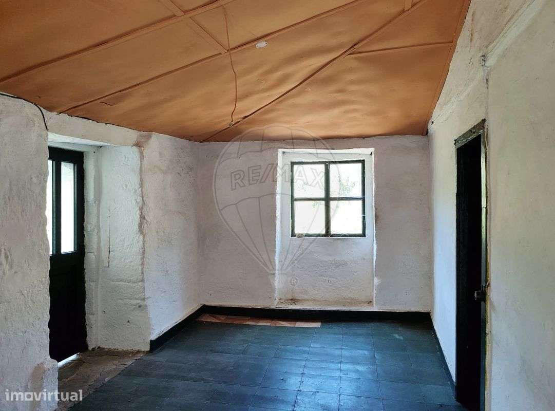 Moradia T2 para venda - Grande imagem: 3/7