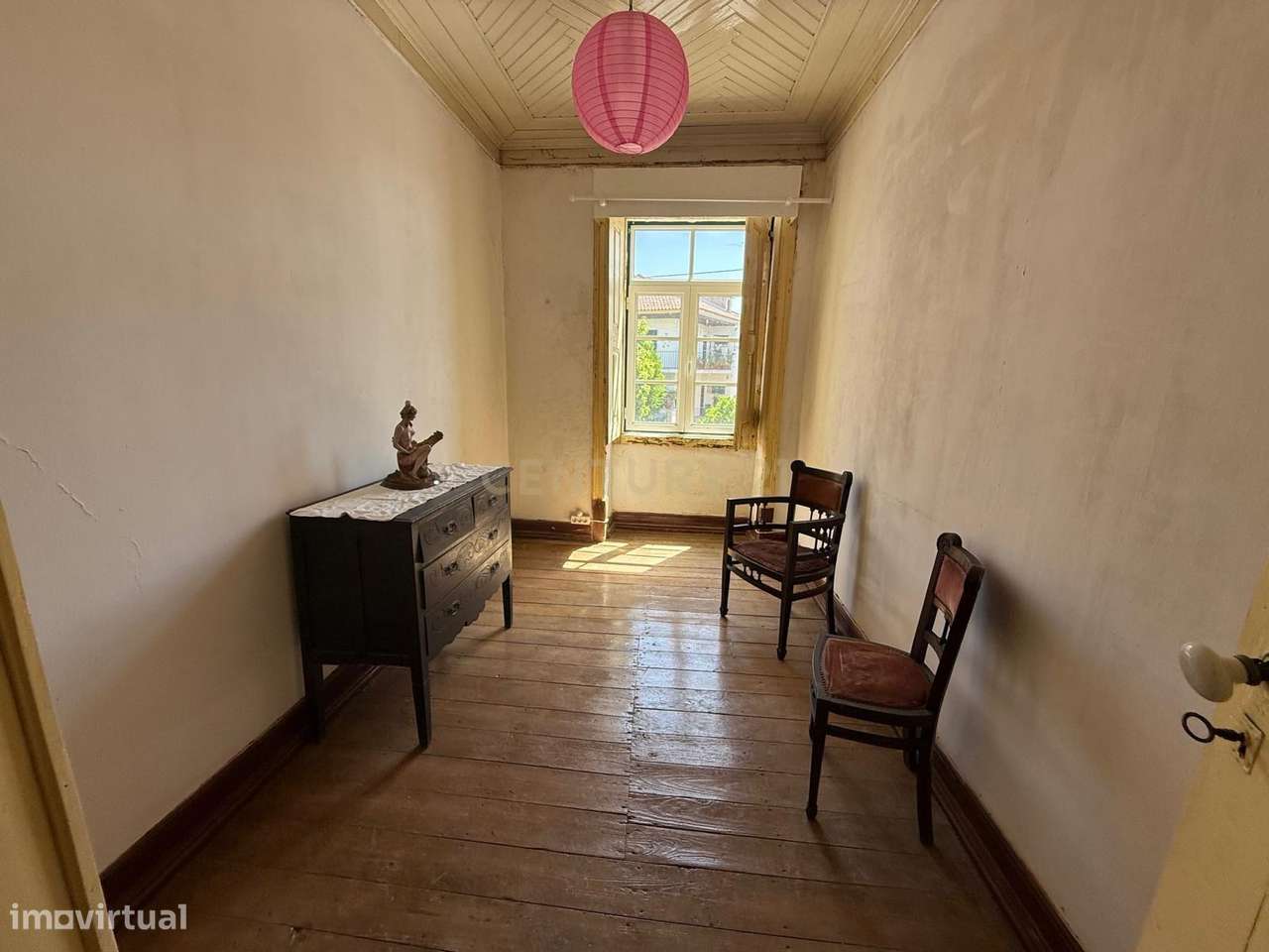 Moradia T9 com 3 pisos em Sardoal – Excelente Oportunidade de Investim - Grande imagem: 5/28