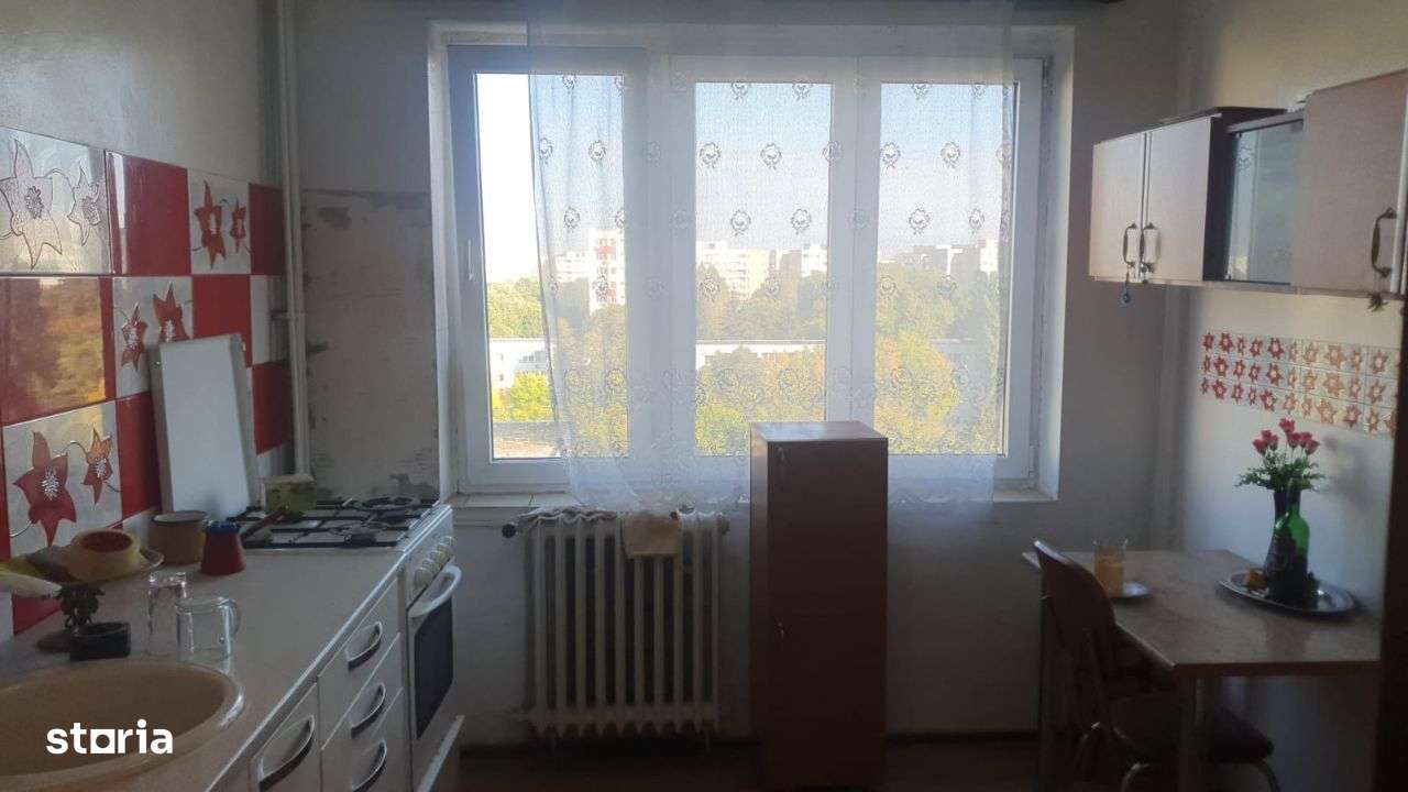 Apartament 3Camere - Etaj8/10 - Decomandat - Turnu Magurele-Bucuresti - Imagine principală: 2/19
