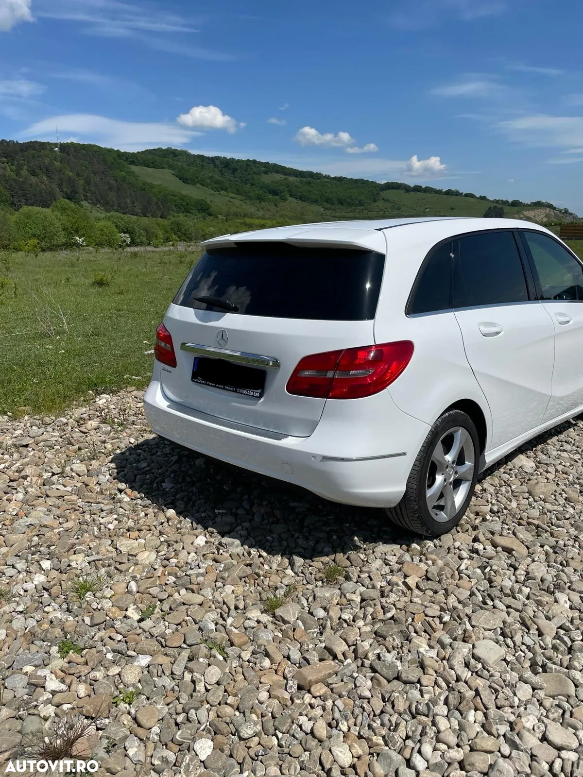 Mercedes-Benz B 180 CDI (BlueEFFICIENCY) 7G-DCT - 2