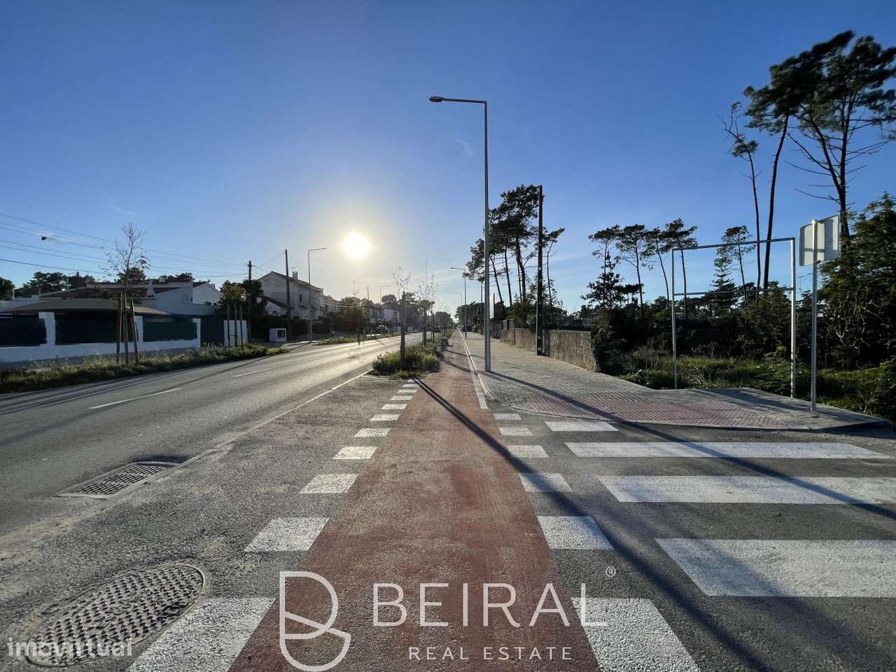 Terreno com excelente localização para construção de 12 apartament - Grande imagem: 4/10