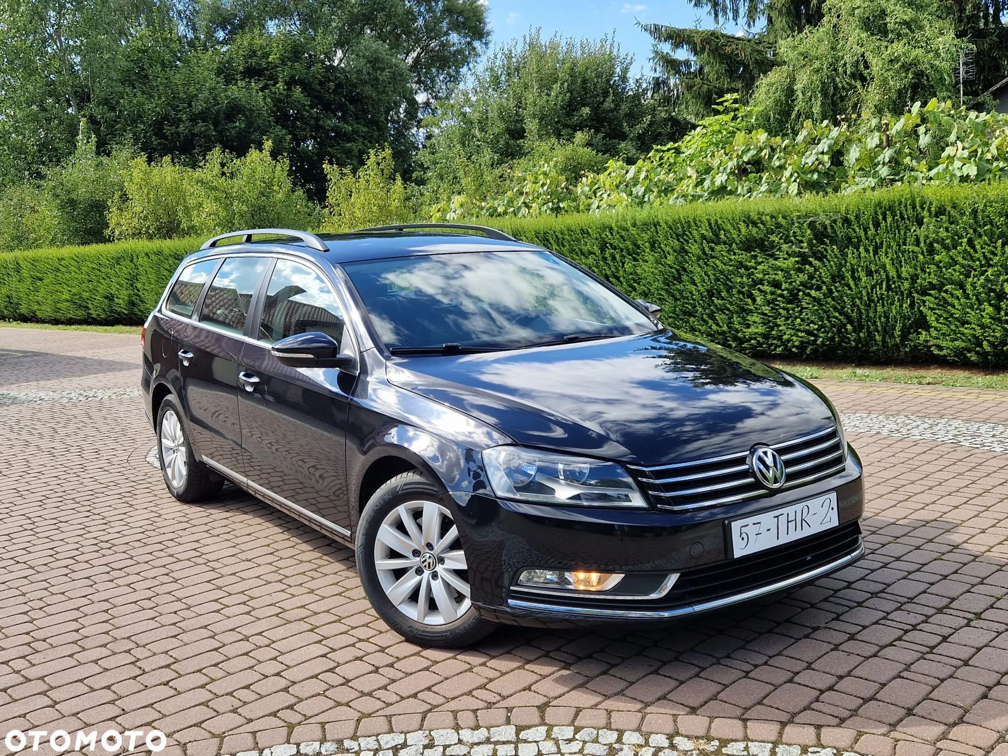 Volkswagen Passat Variant 1.6 TDI BlueMotion Technology Business Edition - 1