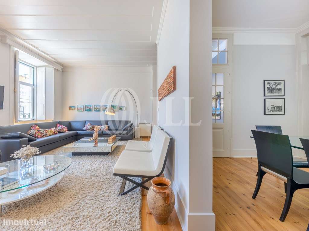 Apartamento T4 com garagem, no Chiado, em Lisboa-7