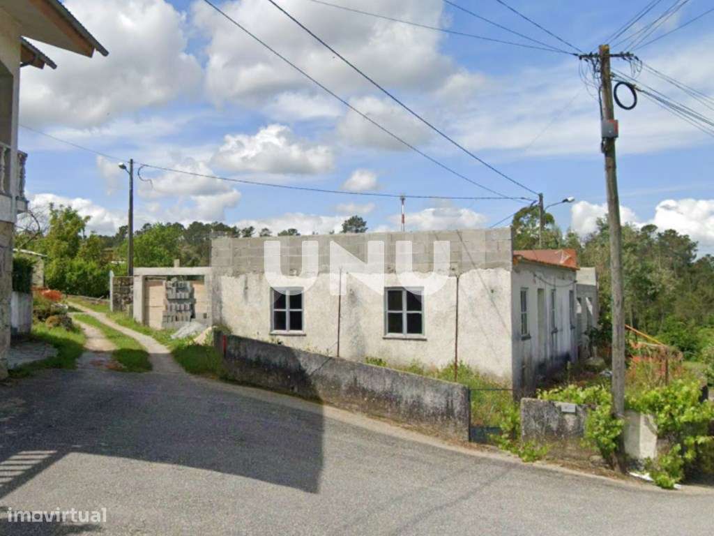Moradia Isolada T3 - Para Reconstrução - Grande imagem: 3/6
