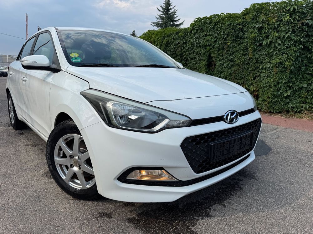 Hyundai i20 II (2014-2020) 1.1 CRDi YES Silver 2016