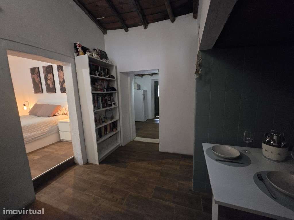 Moradia T2 com quintal perto de Reguengos de Monsaraz - Grande imagem: 5/27