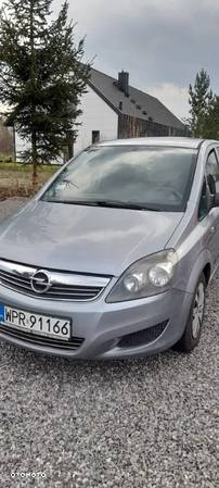 Opel Zafira - 4