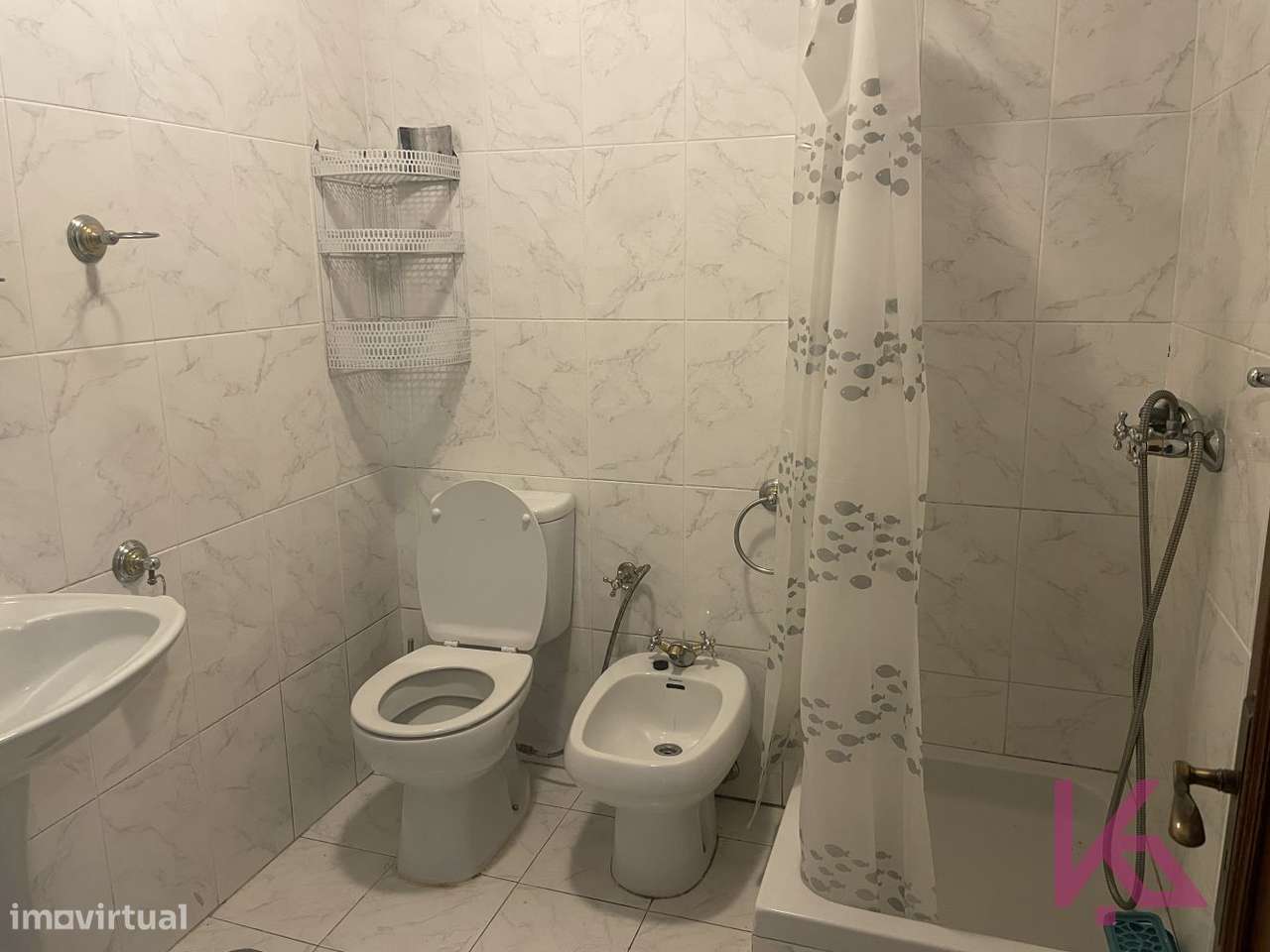 MORADIA T4 com Armazém-14