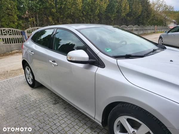 Volvo V40 CC D2 Summum - 32