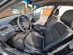 Opel Astra III 1.6 Cosmo - 34