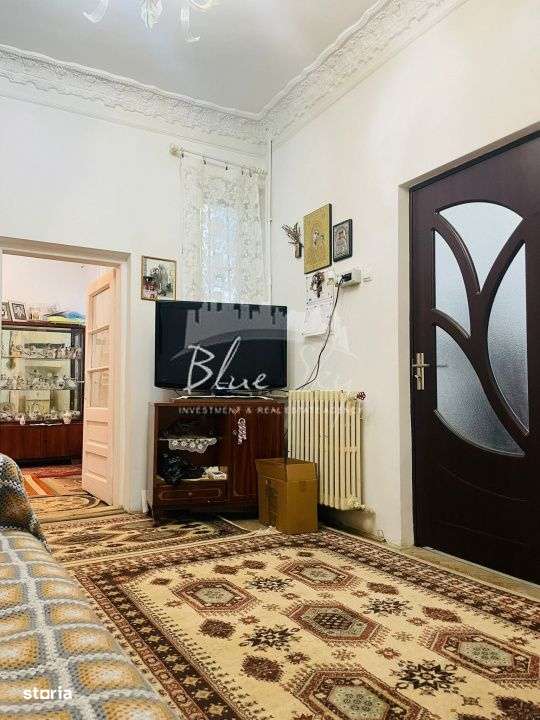 Casa interbelica - 5 camere, central, aproape de  Liceul Pedagogic si - Imagine principală: 3/18