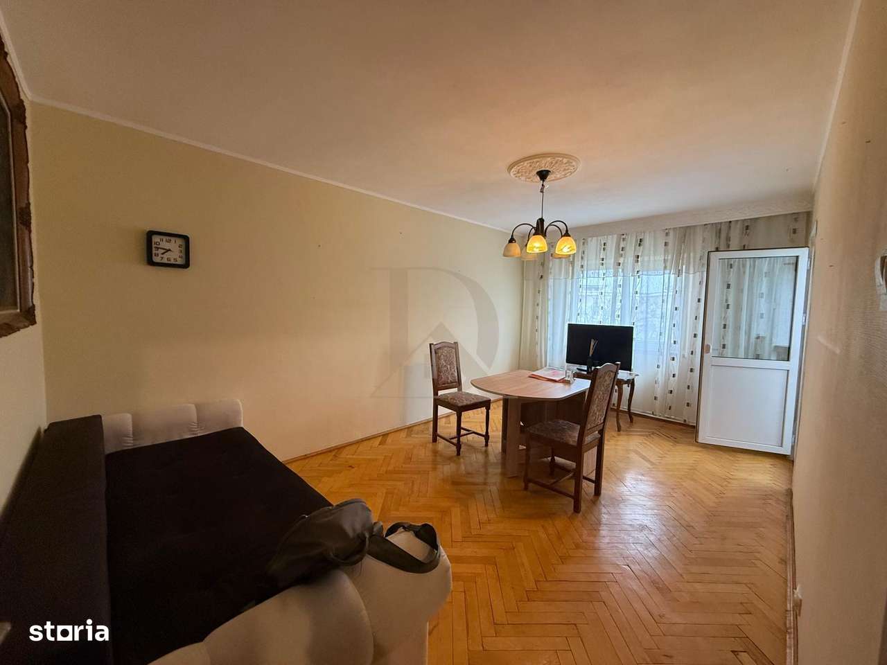 Pacurari - Petru Poni , apartament 3 camere etaj 34-0