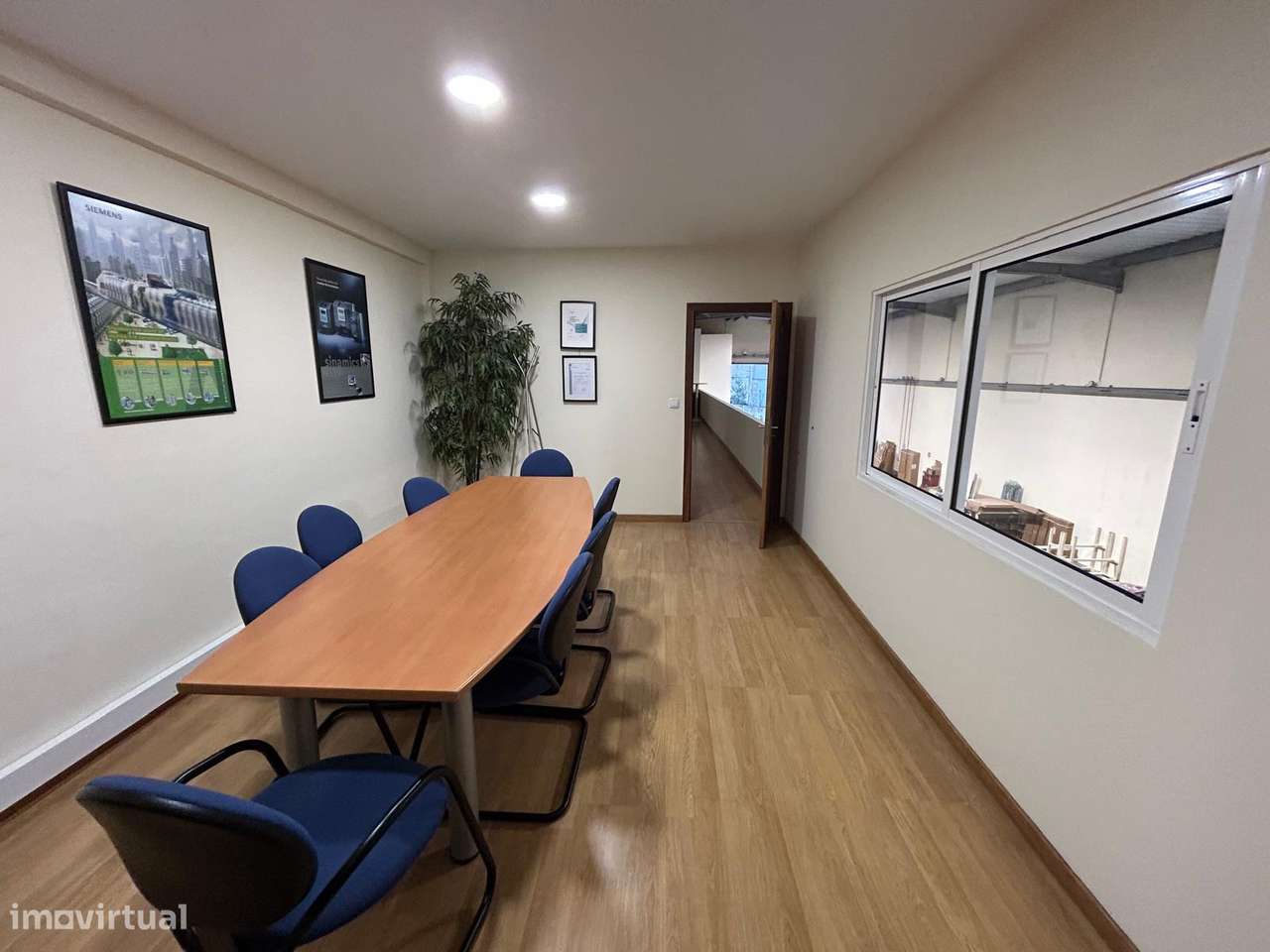 Armazém 458m2 Ermesinde-8