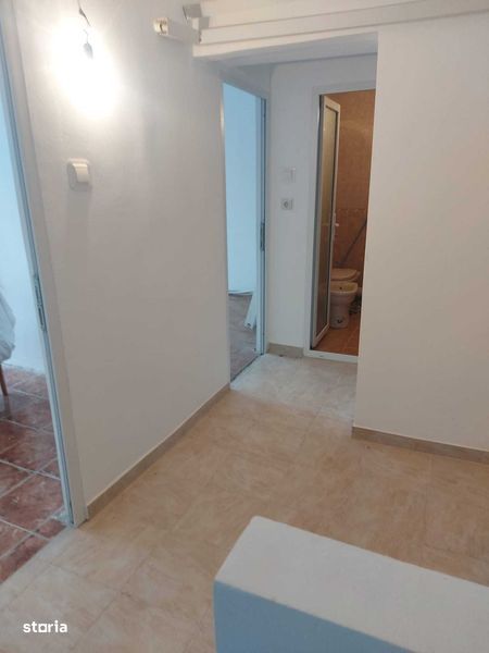 Vand apartament 2 camere, zona periferie.