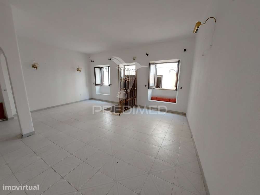 Casa 174m2 com garagem e 2 entradas Centro Histórico de Lagos - Grande imagem: 5/39