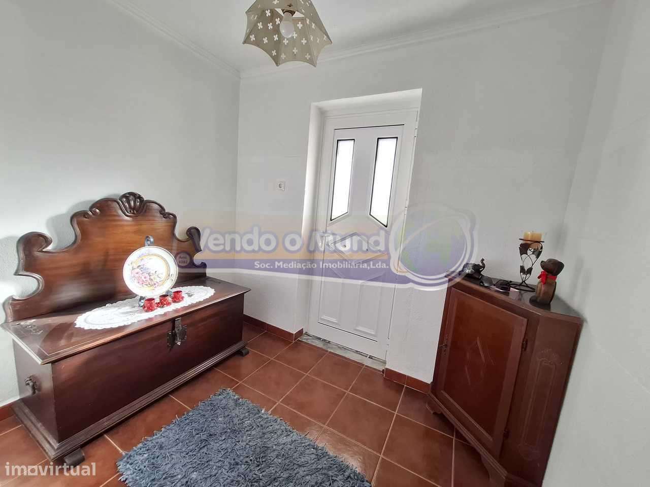 Moradia T4+3 em Benavente (B651) - Grande imagem: 4/35