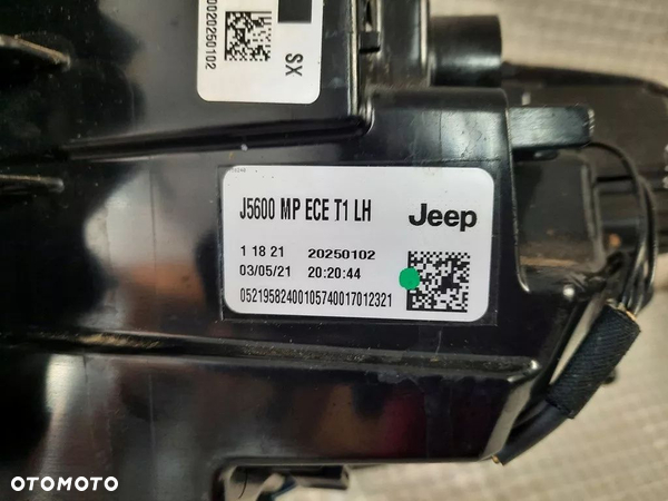 jeep compass II lift 2020- phev lampa tyl tylna led prawa europa demontaz - 6