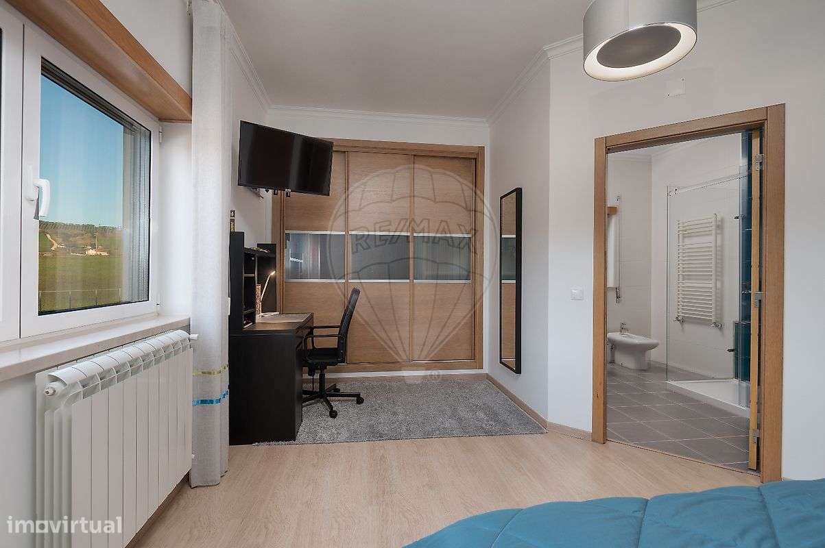 Moradia T4 para venda-20