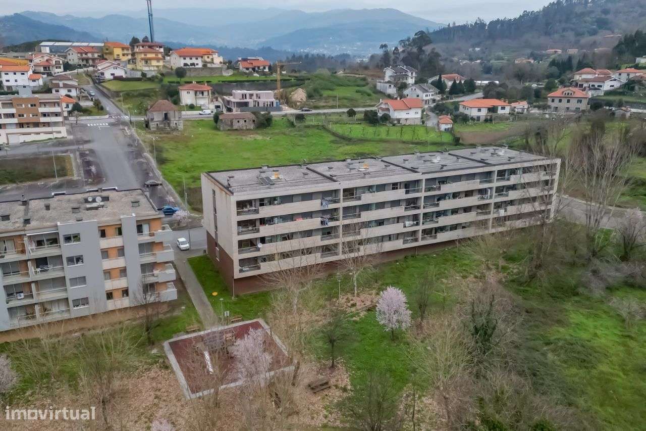 Apartamento T3 C/ Lugar Garagem-37