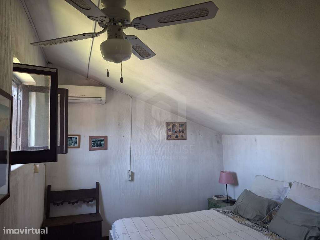 Moradia de Tradicional com Piscina em Lote de 2135 m² - Cotovia-38